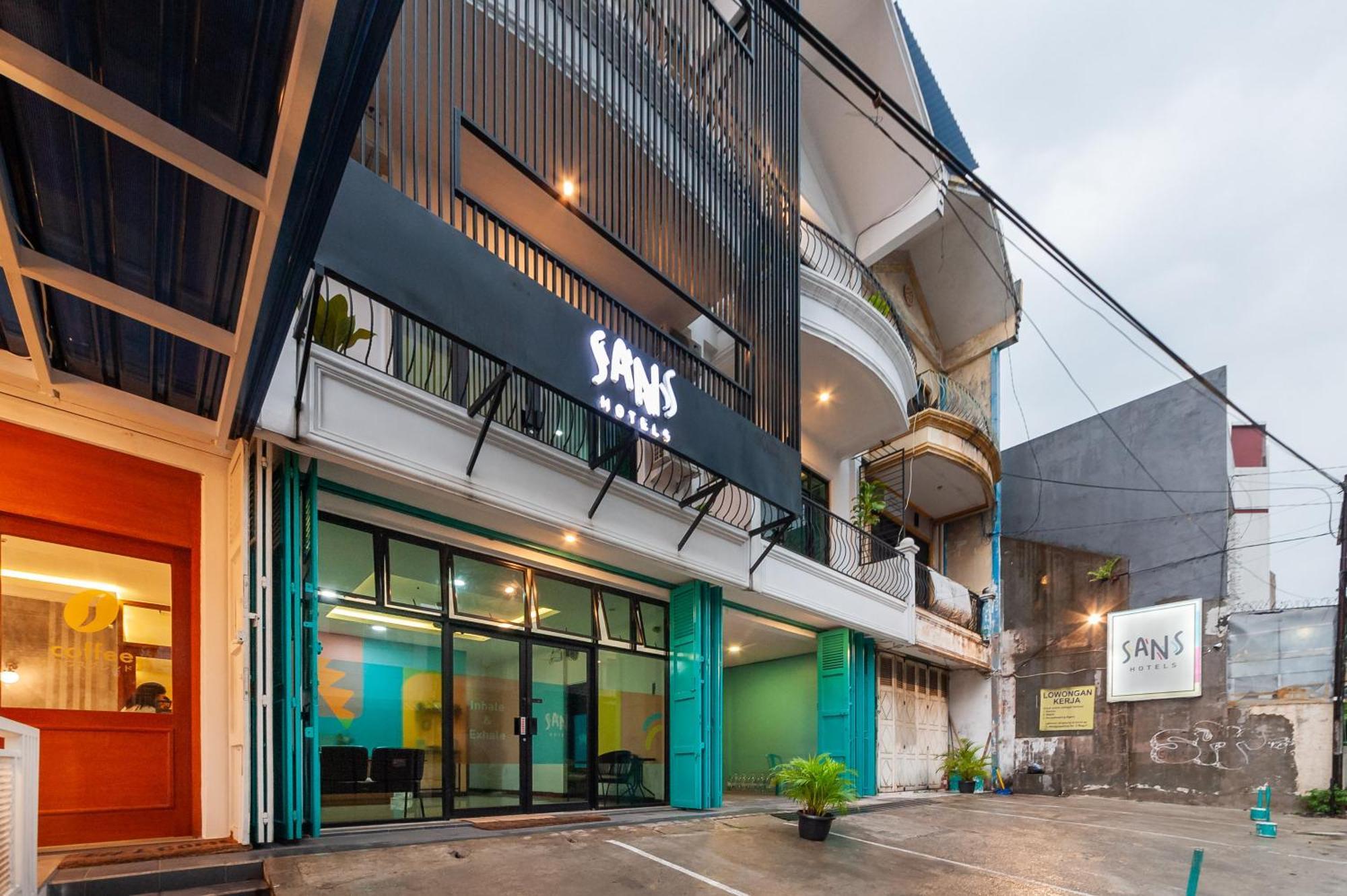 Sans Hotel Suryakencana 보고르 외부 사진
